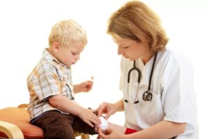 Вызов врача при детских травмах